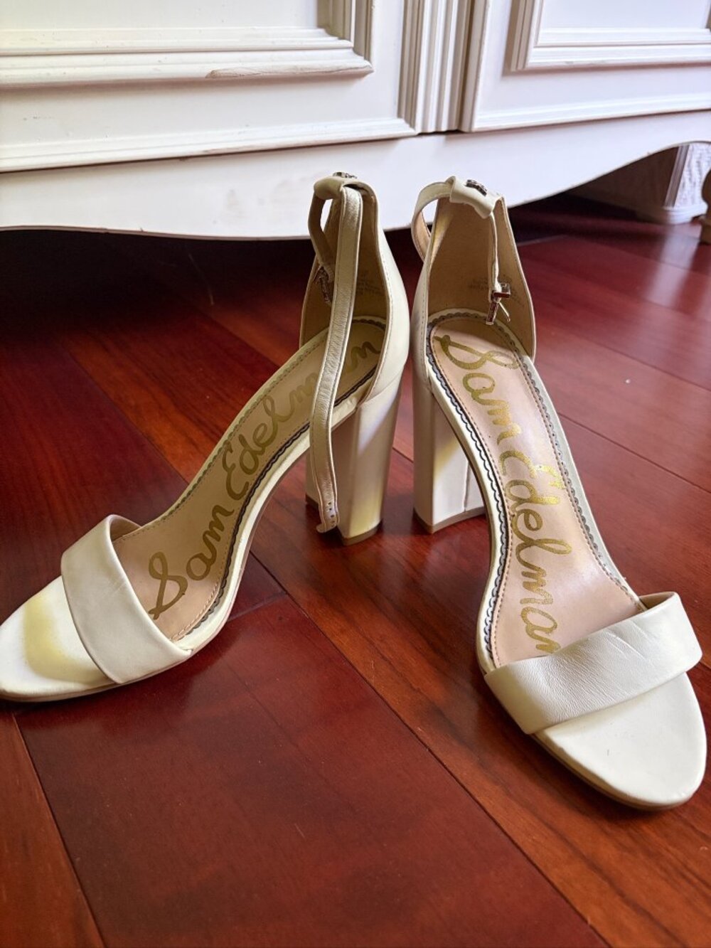 Sam Edelman Ankle-Strap Block Heel Sandals – Ivory/Off-White Size 8